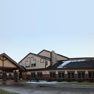 C'Mon Inn Grand Forks